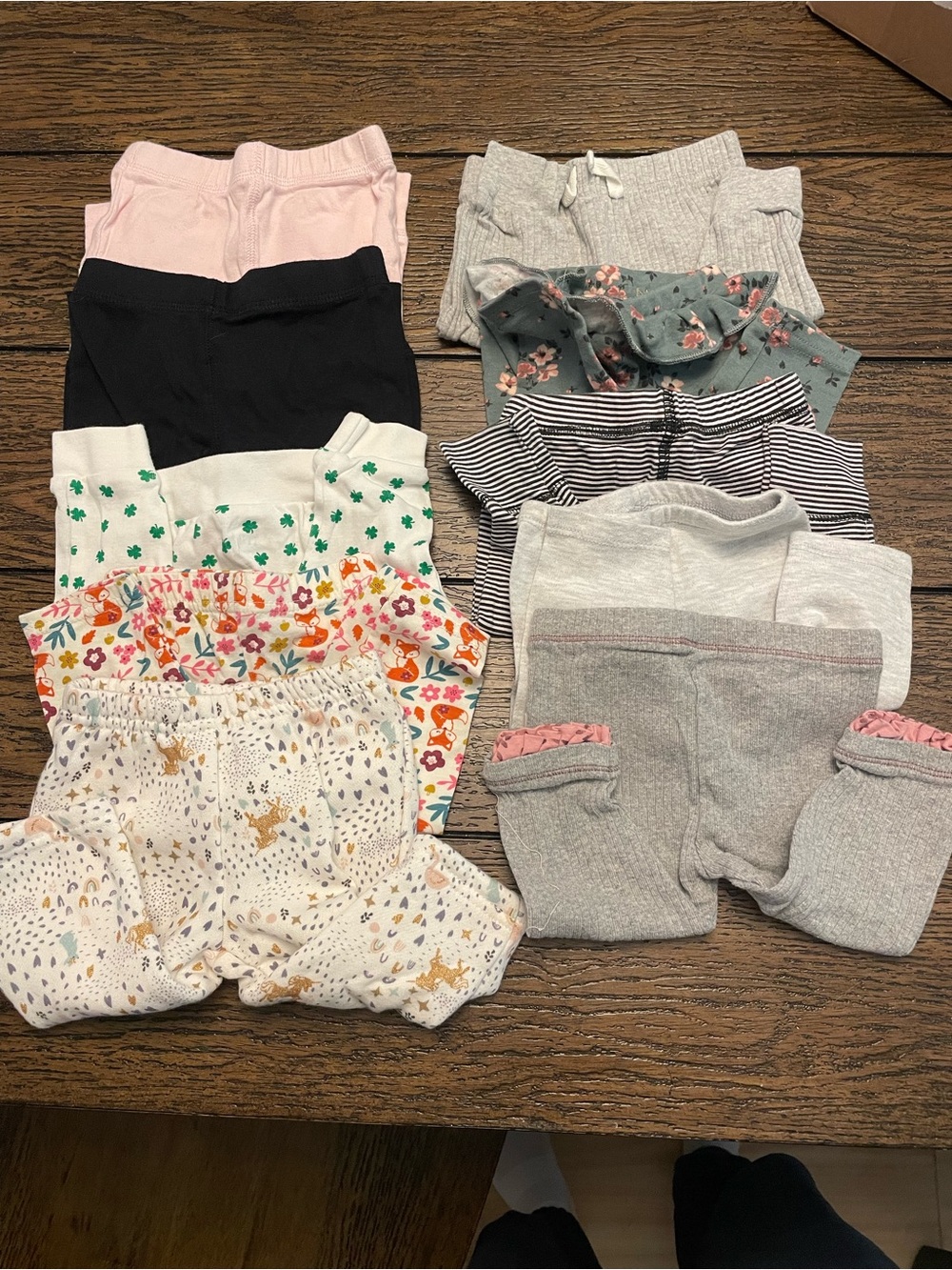 10 pairs 0-3month pants